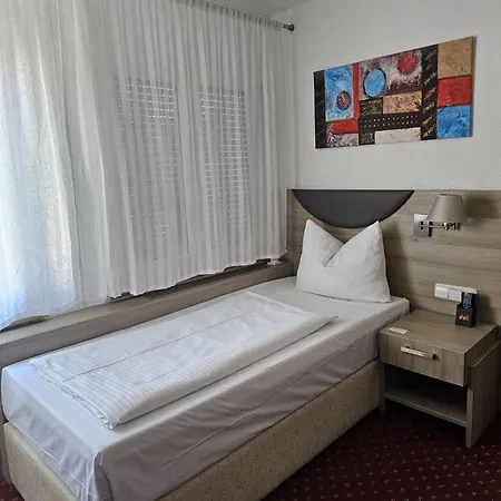 Airport Hotel Filder Post-3
